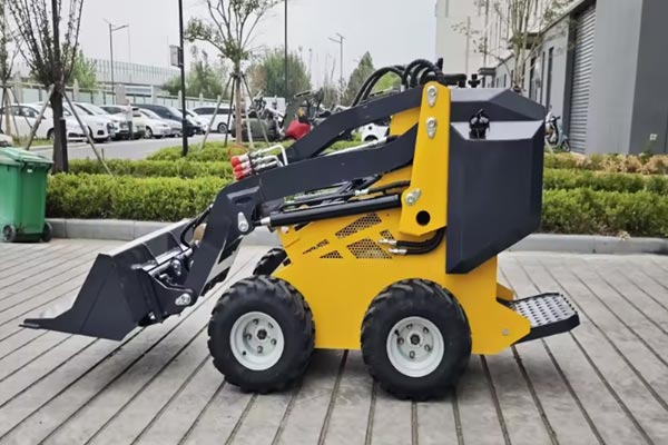 ഒരു ചെറിയ ലോഡറിന്റെ പ്രവർത്തനങ്ങൾ എന്തൊക്കെയാണ്