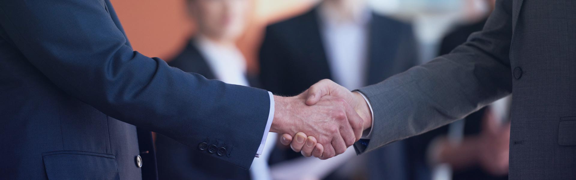 ഞങ്ങളെ സമീപിക്കുക